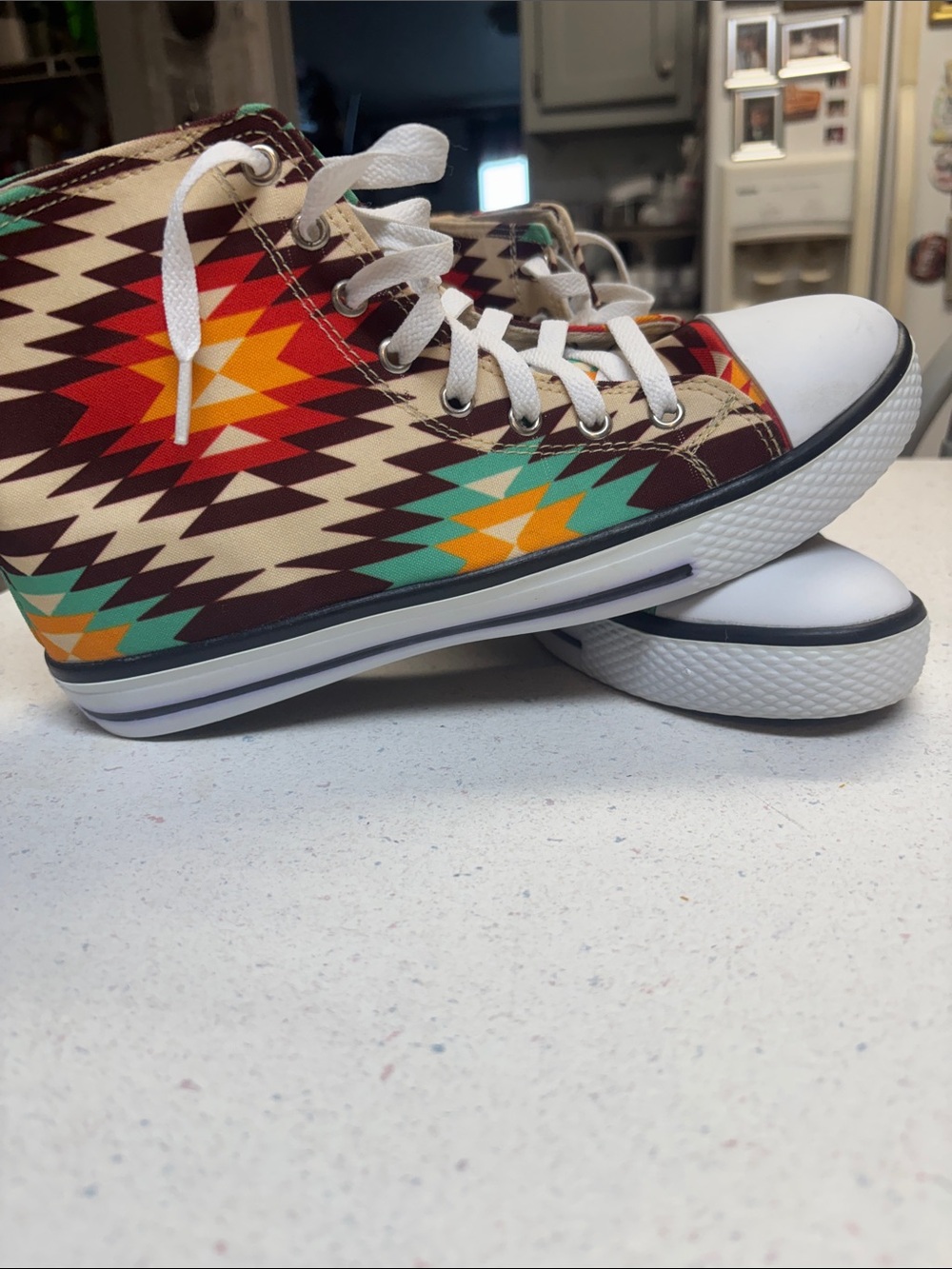 Everglades brand high-top canvas sneakers
